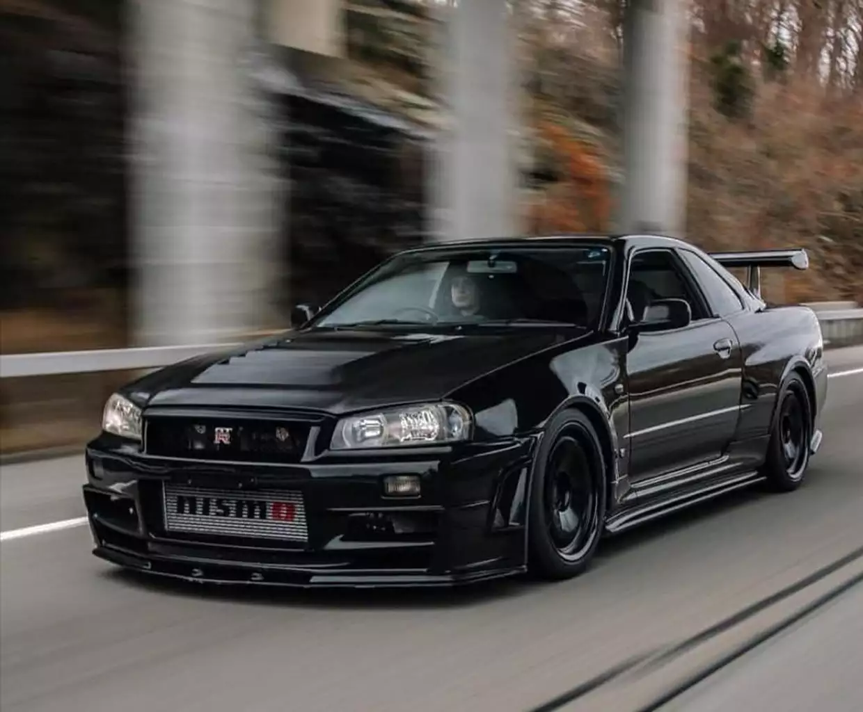 Nissan Skyline GT-R R34 Review, facts and photos. 508355