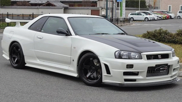 Nissan Skyline GT-R R34 Review, facts and photos. 548300